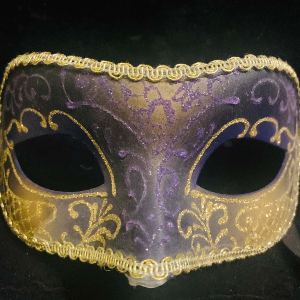 Mardi Gras Mask